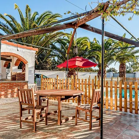 Lovely In Chiclana De La Fronter With Wifi Дом отдыха