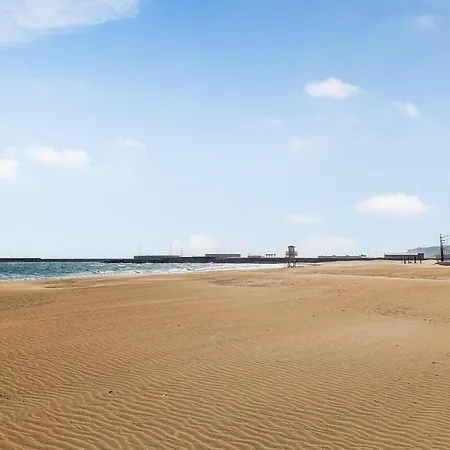 Lovely In Chiclana De La Fronter With Wifi